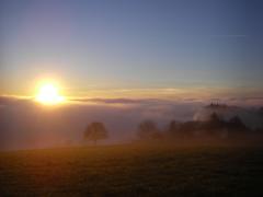 Landerswil mit Nebelmeer